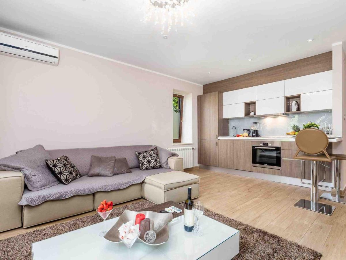 Srok Apartments Kastav Kültér fotó